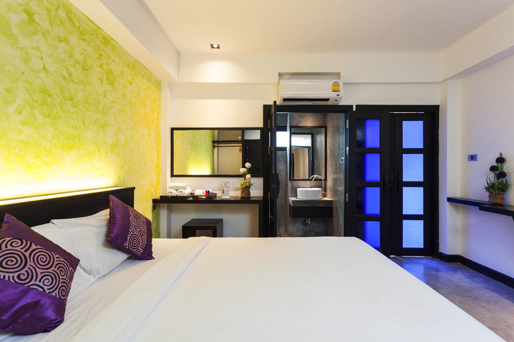 Islanda Boutique Hotel Patong Exterior photo
